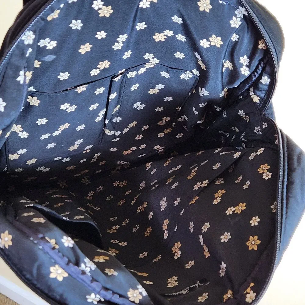 Vera Bradley Quilted Laptop‎ Messenger Bag Black solid minimalist pockets